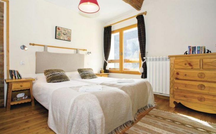Chalet Marmottes, Serre Chevalier, Double Bed